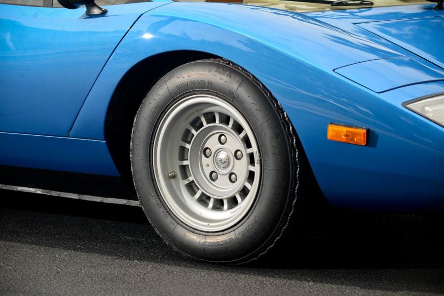  Lamborghini Countach LP400 Periscopica 1975 года  (фото 52 из 76)